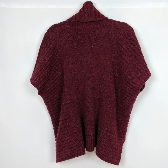 Athleta Donegal Passage Turtleneck Sweater Poncho Oversight - Picture 5 of 7